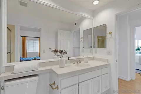 Bath - 2002 Chardon Ln, El Cajon, CA 92019 photo 5 of 9