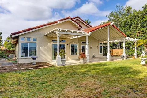 Exterior - 2002 Chardon Ln, El Cajon, CA 92019 photo 10 of 21