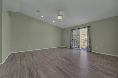 Living - 35140 Stirrup Rd, Temecula, CA 92592 photo 7 of 8