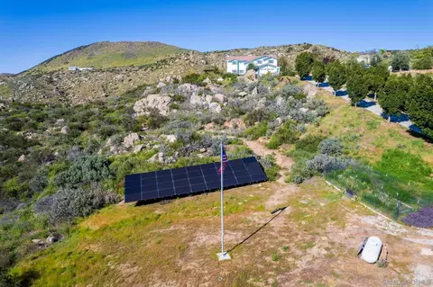 View/Area - 35140 Stirrup Rd, Temecula, CA 92592 photo 2 of 4