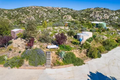 Exterior - 35140 Stirrup Rd, Temecula, CA 92592 photo 13 of 20