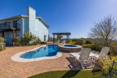 Exterior - 35140 Stirrup Rd, Temecula, CA 92592 photo 5 of 20