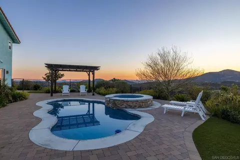 Exterior - 35140 Stirrup Rd, Temecula, CA 92592 photo 17 of 20