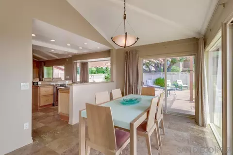 Dining - 2077 Caminito Capa, La Jolla, CA 92037 photo 4 of 4