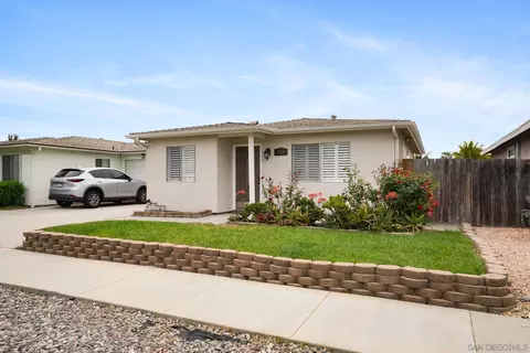 Exterior - 129 Francesca, Oceanside, CA 92057 photo 10 of 13