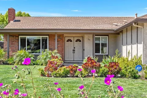 Exterior - 941 S Citrus Ave, Escondido, CA 92027 photo 1 of 6