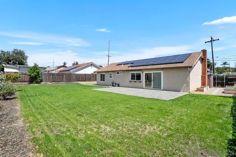 Exterior - 941 S Citrus Ave, Escondido, CA 92027 photo 3 of 6