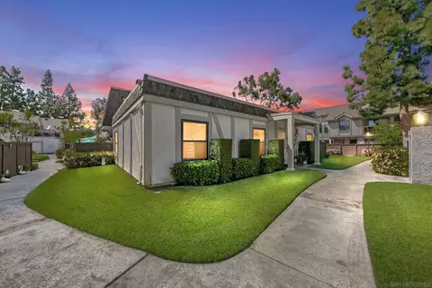 9056 Brownstone Cir #54, Cypress, CA 90630