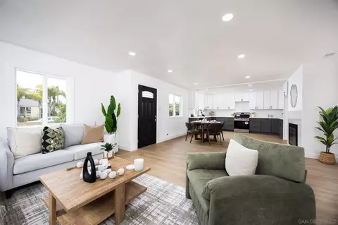 608 Donax Ave, Imperial Beach, CA 91932 photo 4