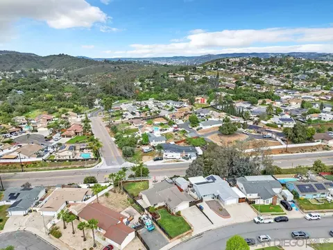 View/Area - 9108 Gideon Cir N, Lakeside, CA 92040 photo 8 of 16