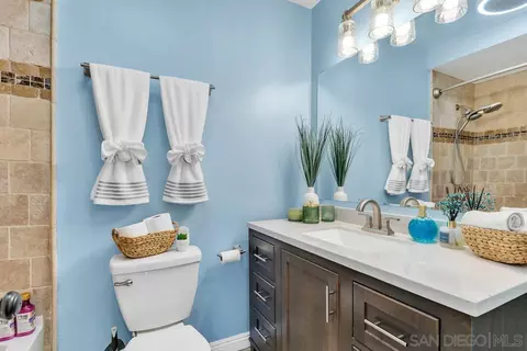 Bath - 9108 Gideon Cir N, Lakeside, CA 92040 photo 2 of 3