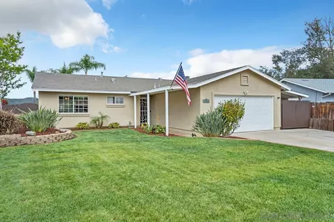 9108 Gideon Cir N, Lakeside, CA 92040