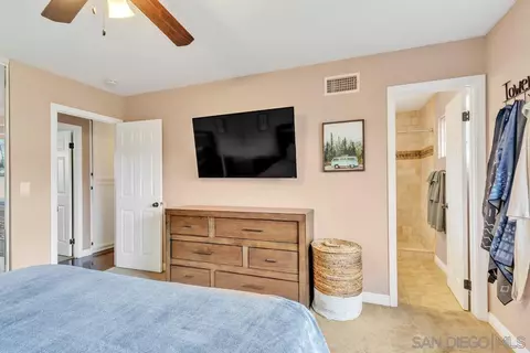Bedroom - 9108 Gideon Cir N, Lakeside, CA 92040 photo 3 of 7