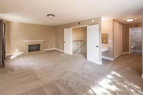 Living - 2640 Longboat Cv, Del Mar, CA 92014 photo 5 of 5