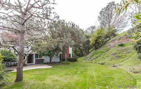 Exterior - 2640 Longboat Cv, Del Mar, CA 92014 photo 6 of 6