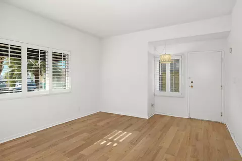 Living - 415 Gravilla St #11, La Jolla, CA 92037 photo 4 of 6