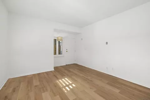 Living - 415 Gravilla St #11, La Jolla, CA 92037 photo 5 of 6