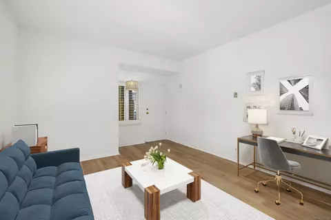 Living - 415 Gravilla St #11, La Jolla, CA 92037 photo 6 of 6