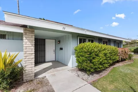 3615 Vista Bella #30, Oceanside, CA 92057 photo 2