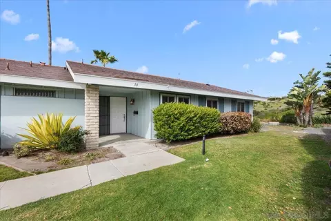 3615 Vista Bella #30, Oceanside, CA 92057