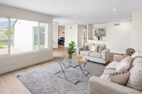 Living - 9860 Costa Lago St, Spring Valley, CA 91977 photo 3 of 4