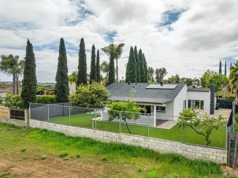 Exterior - 9860 Costa Lago St, Spring Valley, CA 91977 photo 11 of 12