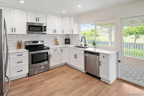 Kitchen - 9860 Costa Lago St, Spring Valley, CA 91977 photo 1 of 4