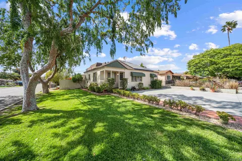 Exterior - 4002 Violet, La Mesa, CA 91941 photo 2 of 12