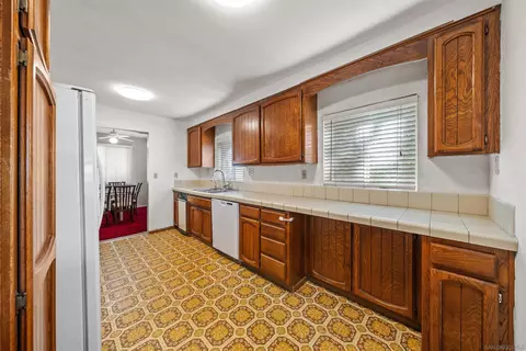 Kitchen - 4002 Violet, La Mesa, CA 91941 photo 5 of 7