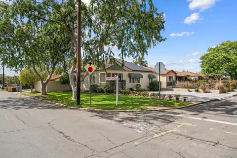 Exterior - 4002 Violet, La Mesa, CA 91941 photo 11 of 12