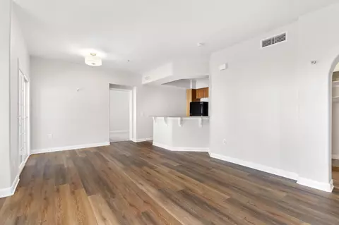 2724 Lake Pointe Dr #241, Spring Valley, CA 91977 photo 5