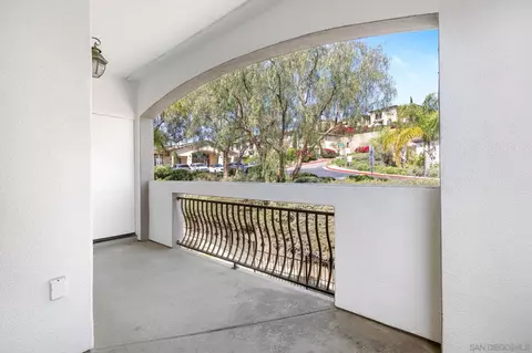2724 Lake Pointe Dr #241, Spring Valley, CA 91977 photo 22