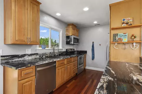 Kitchen - 2387 Toub St, Ramona, CA 92065 photo 4 of 5