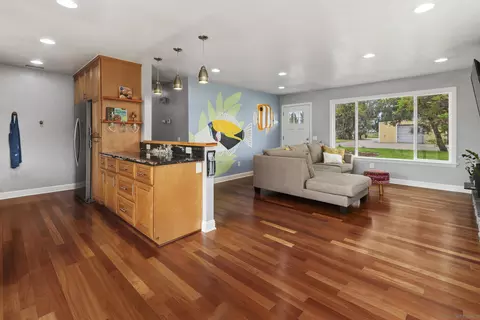 Living - 2387 Toub St, Ramona, CA 92065 photo 3 of 3