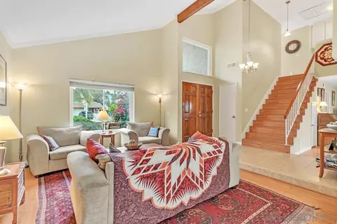 Living - 8320 Oconnell Rd, El Cajon, CA 92021 photo 2 of 4