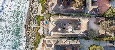View/Area - 2049 S Pacific St, Oceanside, CA 92054 photo 4 of 4