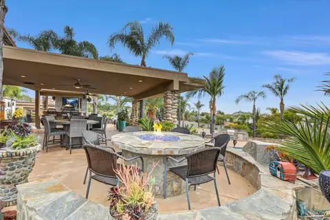 Exterior - 2669 Victoria Cir, Alpine, CA 91901 photo 11 of 18