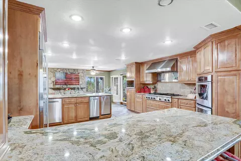 Kitchen - 2669 Victoria Cir, Alpine, CA 91901 photo 1 of 5
