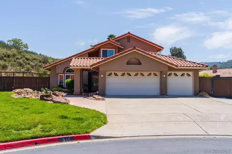385 Bridle Run, Alpine, CA 91901