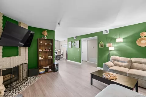 1164 Decker St UNIT A, El Cajon, CA 92019