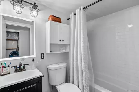 1164 Decker St UNIT A, El Cajon, CA 92019 photo 17