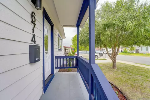 Exterior - 674 Palomar Ave, El Cajon, CA 92020 photo 2 of 14