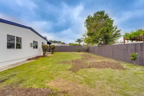 Exterior - 674 Palomar Ave, El Cajon, CA 92020 photo 12 of 14