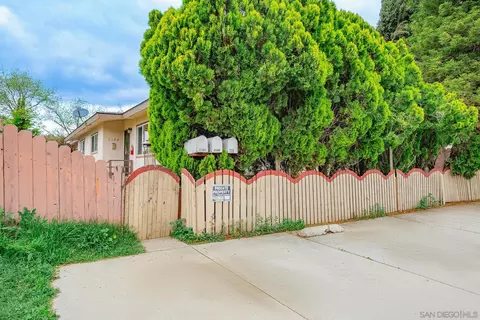 1124-1128 E 2nd Ave, Escondido, CA 92025