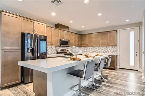 Kitchen - 2290 Element Way, Chula Vista, CA 91915 photo 1 of 4
