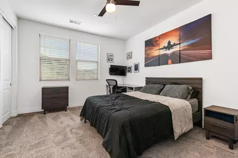 Bedroom - 35882 Blue Breton Dr, Fallbrook, CA 92028 photo 3 of 4