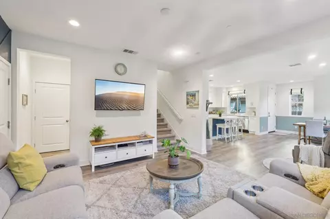 Living - 8671 Tobago Ln, Santee, CA 92071 photo 1 of 5