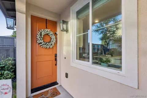 Entry Way - 8671 Tobago Ln, Santee, CA 92071 photo 4 of 4