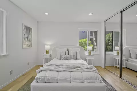 Bedroom - 280 Dolphin Cv, Del Mar, CA 92014 photo 4 of 4