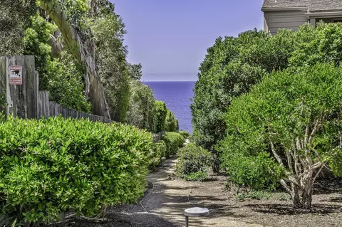 Exterior - 280 Dolphin Cv, Del Mar, CA 92014 photo 6 of 6